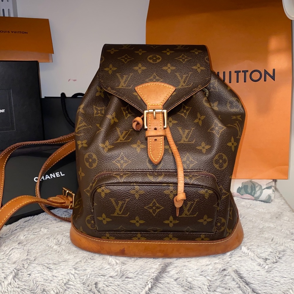 Authentic Louis Vuitton montsouris MM